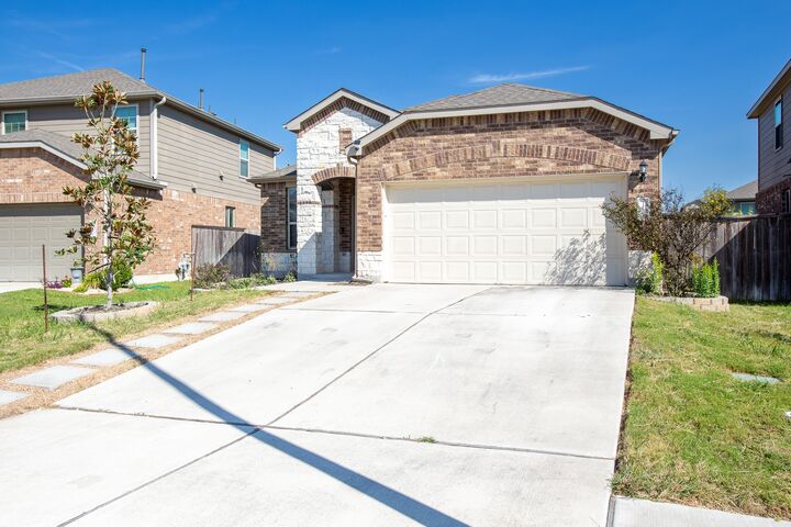 Property Photo: 11800 Amber Stream Lane TX 78653