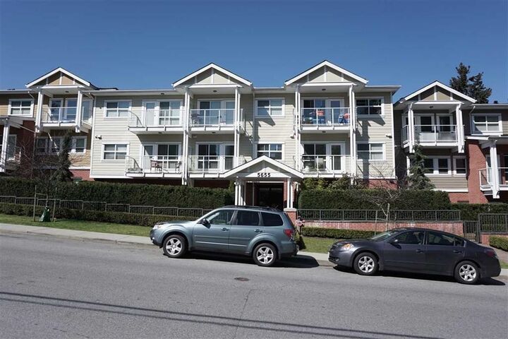 Property Photo:  5655 N Inman Avenue  BC V5H 2M2 