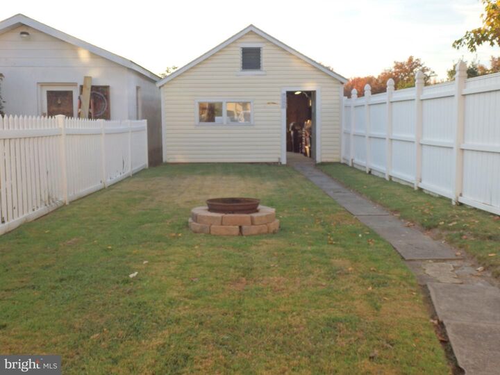 Property Photo:  162 S Main Street  PA 18955 
