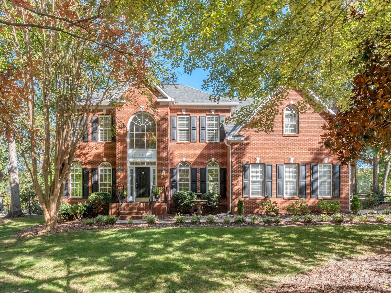 Property Photo:  136 Lockerbie Lane  NC 28115 