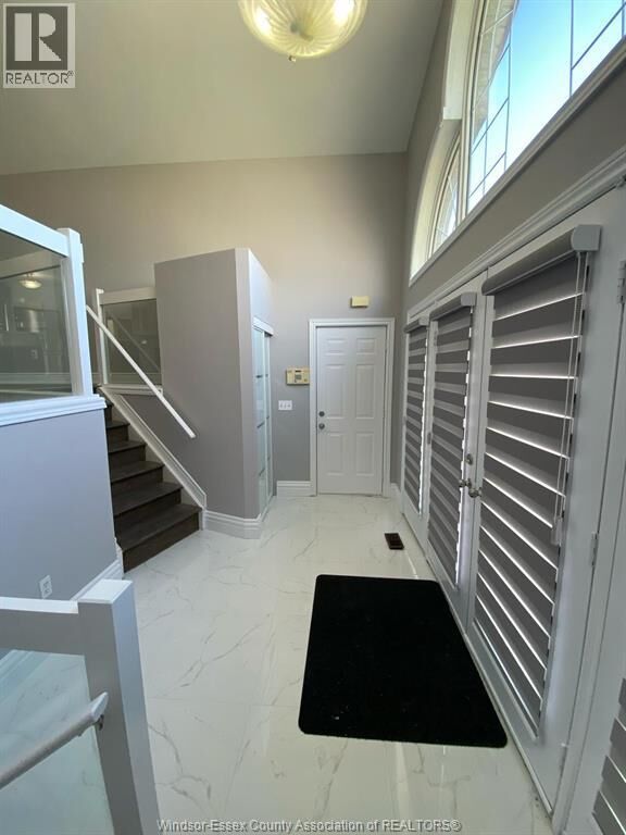 Property Photo:  4255 Zurich Avenue  ON N9G 2Z7 