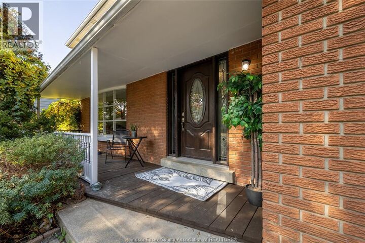Property Photo:  9880 Asgard Road  ON N8R 1E2 