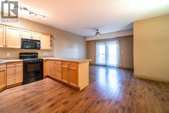 Property Photo:  2609 11 Avenue  AB T9W 0A3 