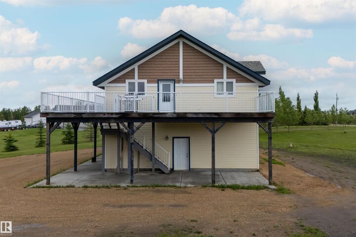 Property Photo: 60 50472 RR 232 AB T4X 0L1