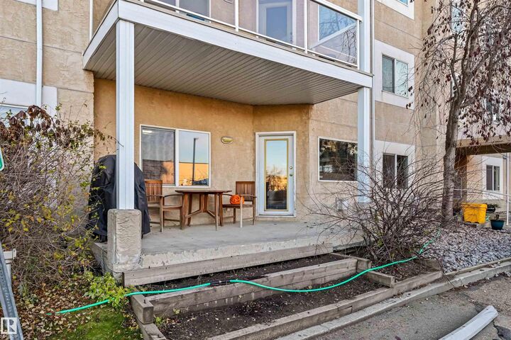 Property Photo:  10511 42 Avenue NW 109  AB T6J 7G8 