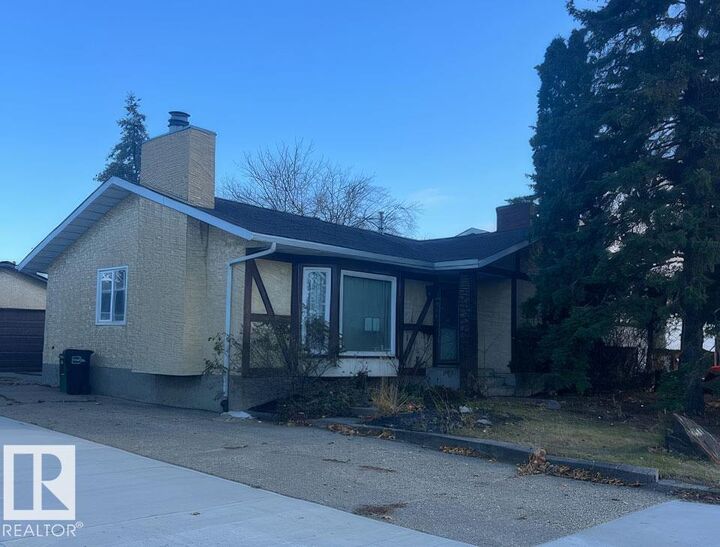Property Photo:  16411 106 Street NW  AB T5X 1W4 