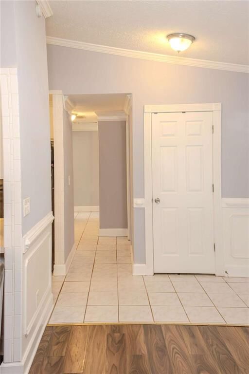 Property Photo: 1379 Craighill Court GA 30093