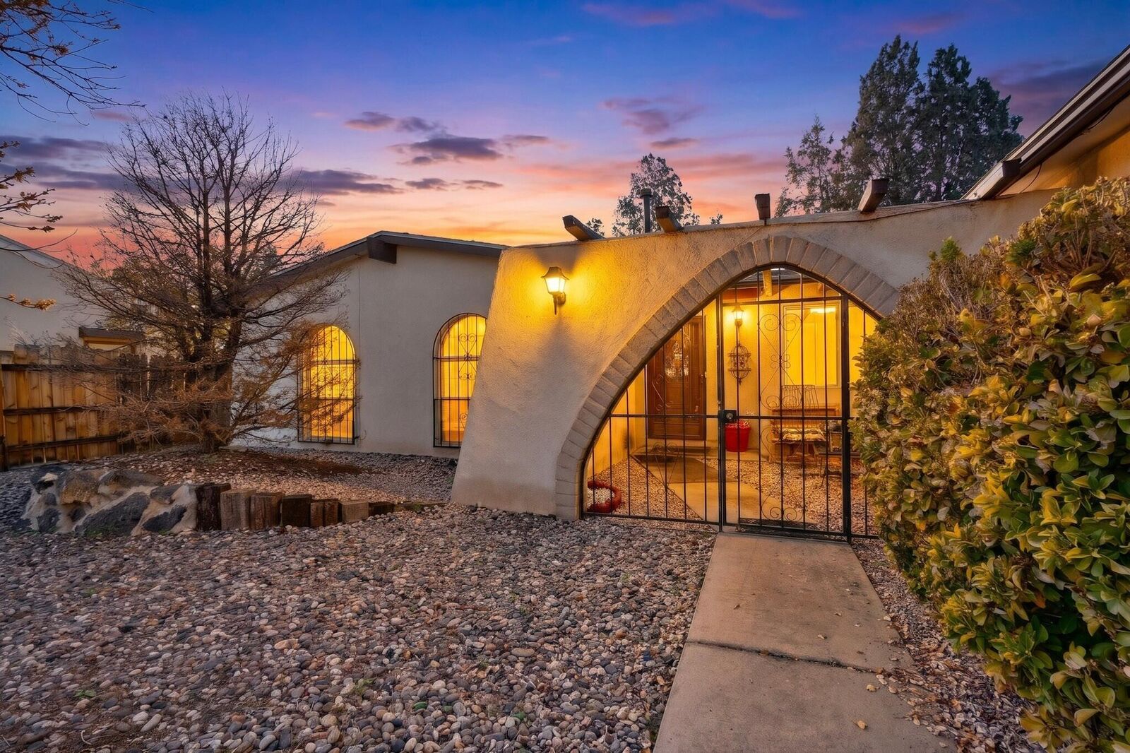 Property Photo:  5140 Vista De Luz Drive NW  NM 87120 