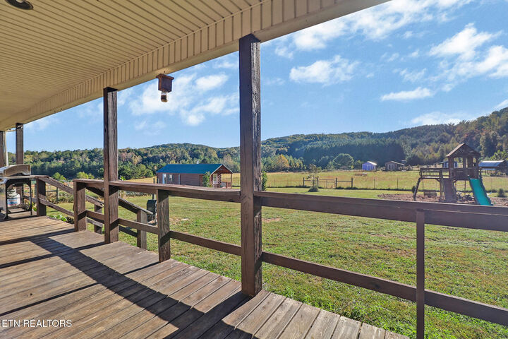 Property Photo:  651 Rhea Springs Rd  TN 37381 