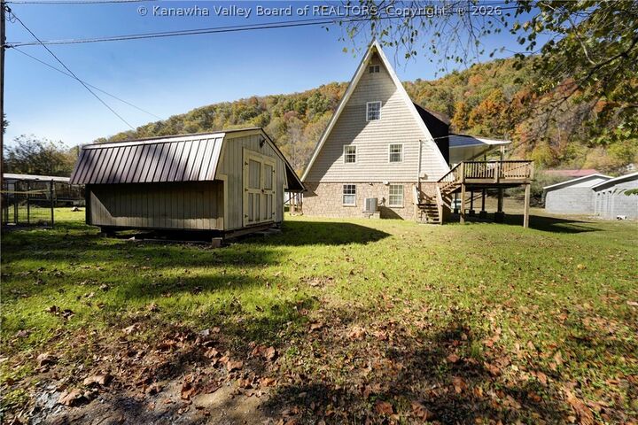 Property Photo:  662 Campbells Creek Drive  WV 25306 