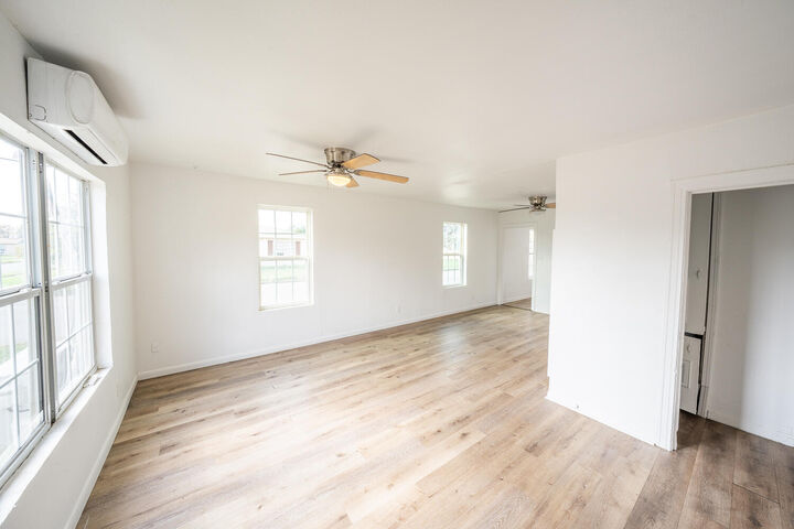 Property Photo:  2024 37th Street  TX 79412 