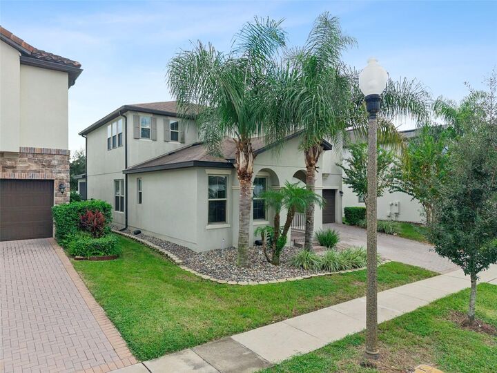Property Photo: 8325 Vivaro Isle Way FL 34786