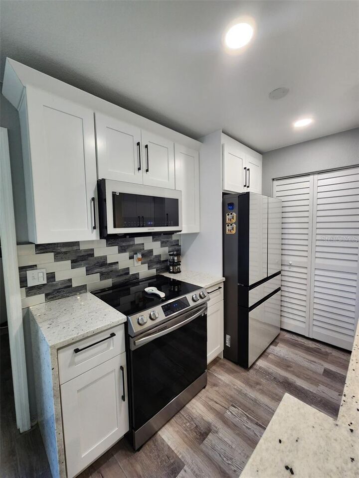 Property Photo: 1027 S Hiawassee Road 2322 FL 32835