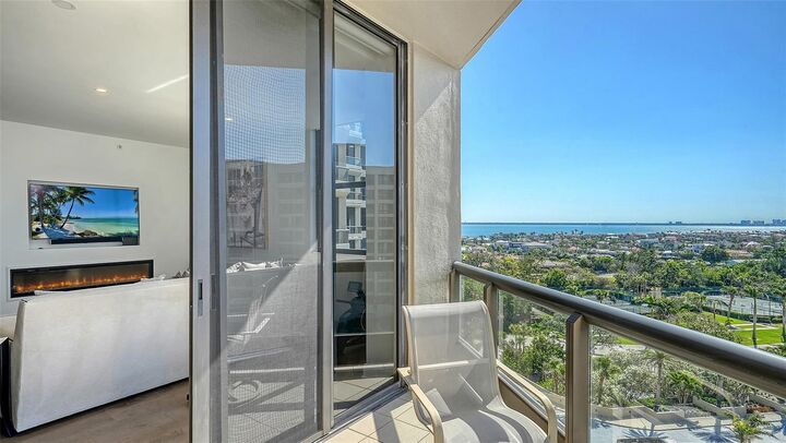 Property Photo:  1241 Gulf Of Mexico Drive 803  FL 34228 