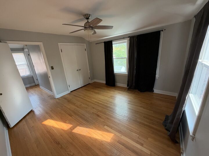 Property Photo: 919 Westchester Boulevard IL 60154
