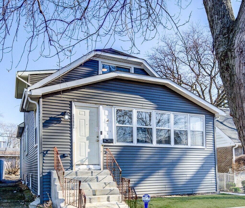 Property Photo:  12759 Clinton Avenue  IL 60406 
