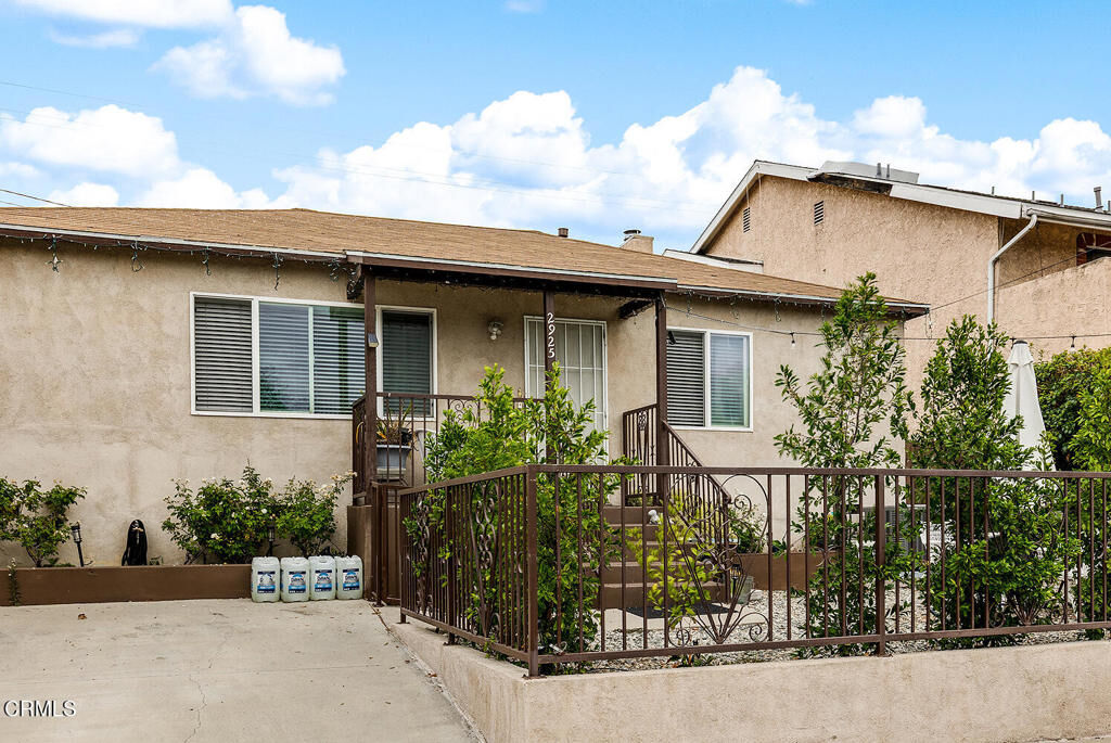 Property Photo: 2925 Mary Street CA 91214