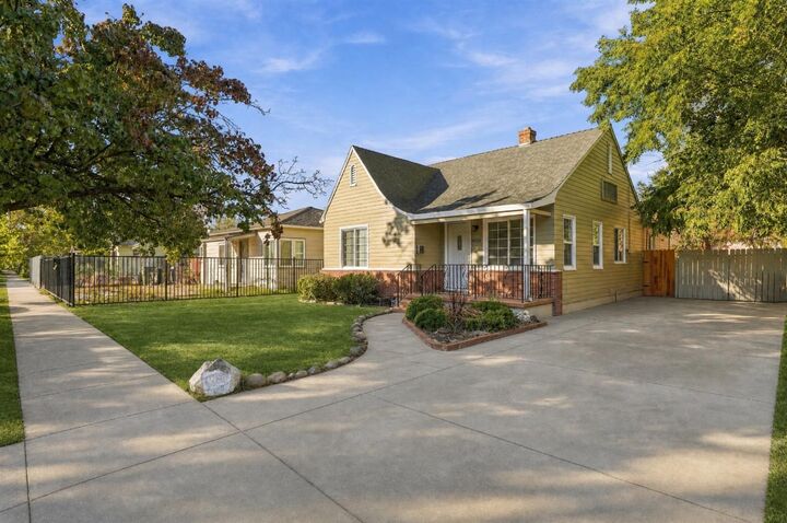 Property Photo:  4420 52nd Street  CA 95820 