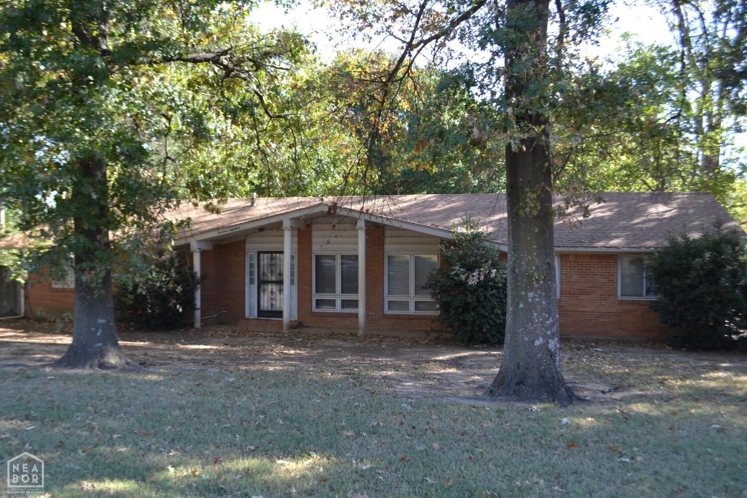 Property Photo: 1418 Rains AR 72401