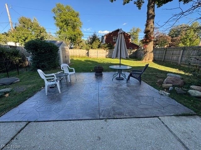 Property Photo:  6697 Greenbriar Drive  OH 44130 