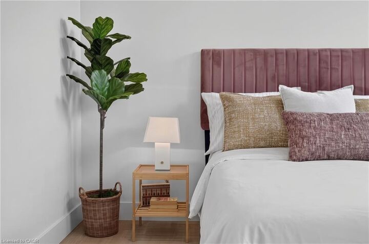 Property Photo:  56 York Boulevard 212  ON L8R 0A2 