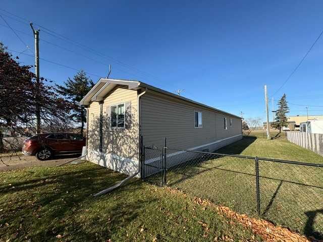 Property Photo:  5200 3rd Avenue East  AB T0A 0M0 