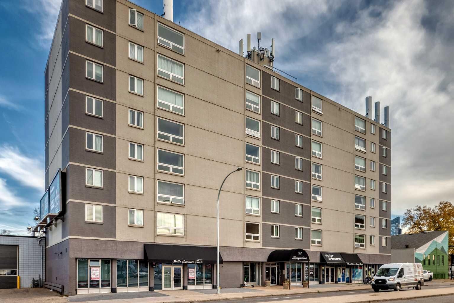 Property Photo:  314 14 Street NW 206  AB T2N 1Z8 