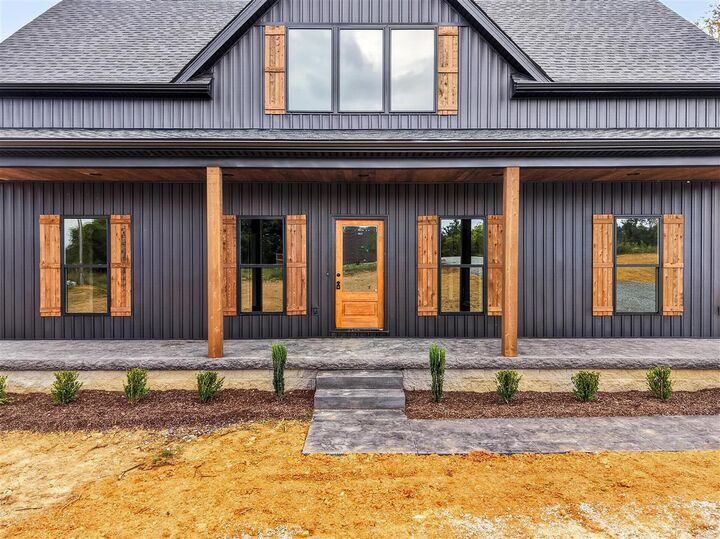 Property Photo: 1022 Narrows Road KY 42141