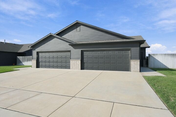 Property Photo: 13421 W Haskell Ct KS 67235