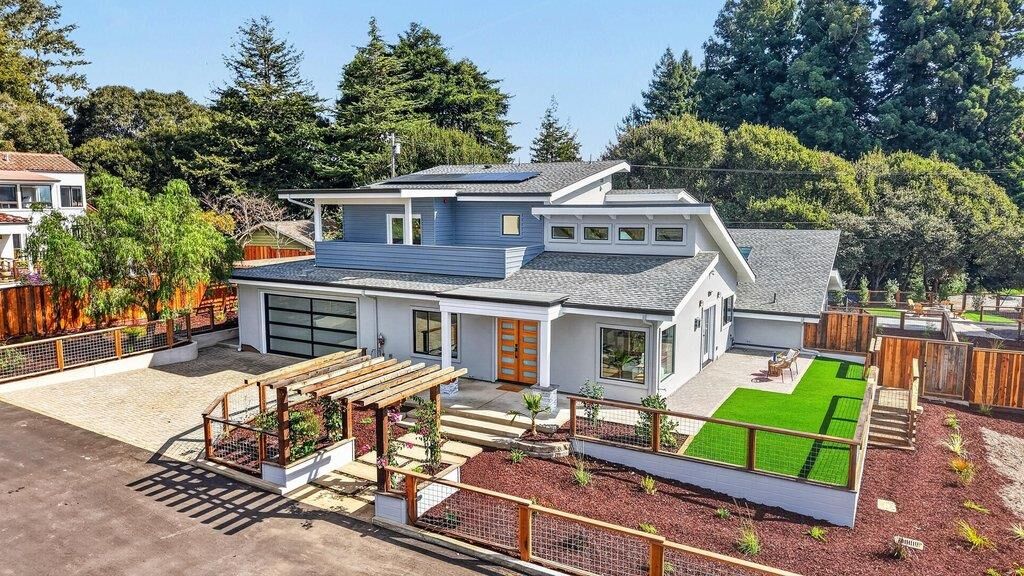 Property Photo: 7431 Mesa Drive CA 95003