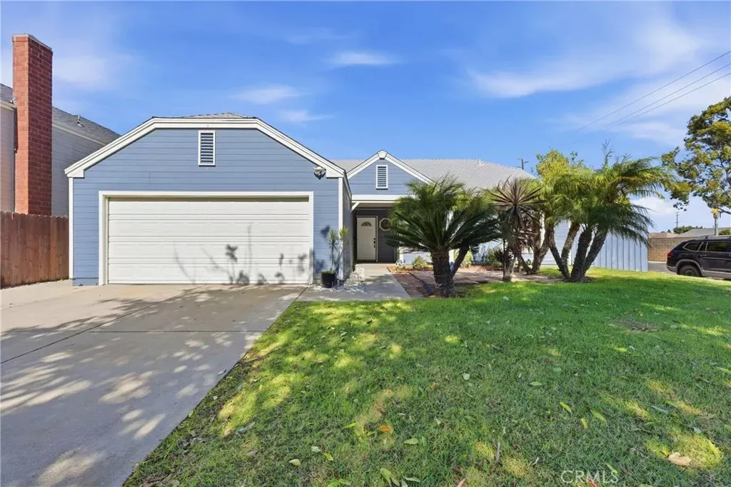 Property Photo:  1500 Pisco  CA 93035 