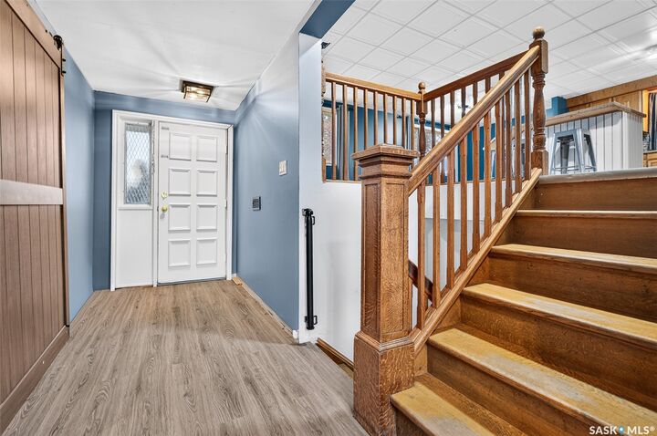 Property Photo:  338 Grandview Street W  SK S6H 5K8 