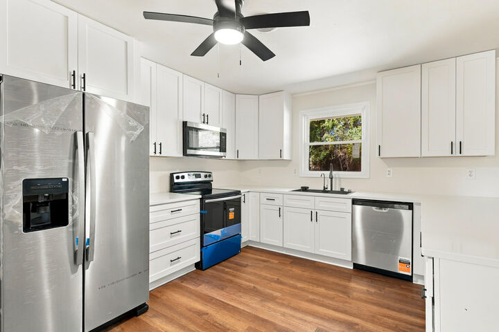 Property Photo:  19 Strange Street  SC 29153 