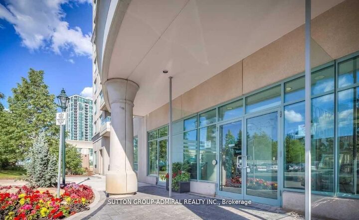 Property Photo:  61 Town Centre Court 1403  ON M1P 5C5 