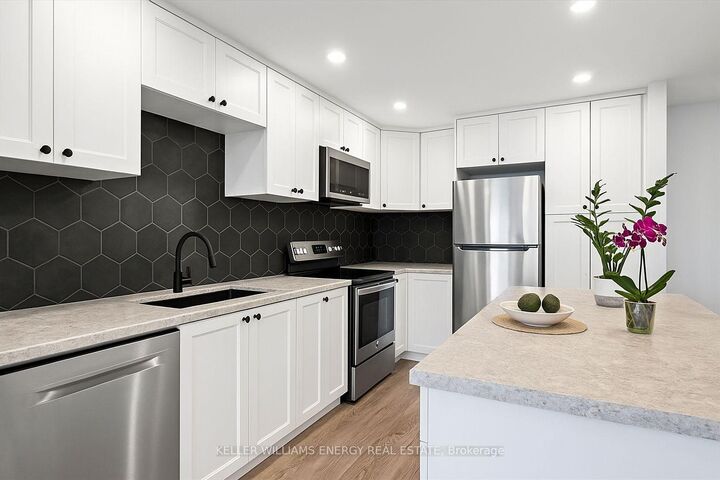 Property Photo: 1210 Radom Street 501 ON L1W 2Z3