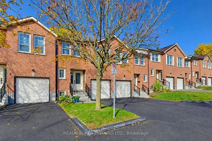 Property Photo:  375 Holiday Inn Drive 10  ON N3C 3P6 