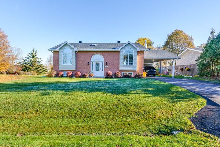 Property Photo:  79 Columbia Avenue  ON K0C 1P0 