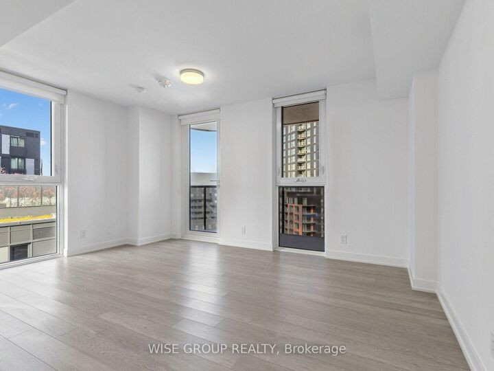Property Photo:  18 Tretti Way 910  ON M3H 0E4 