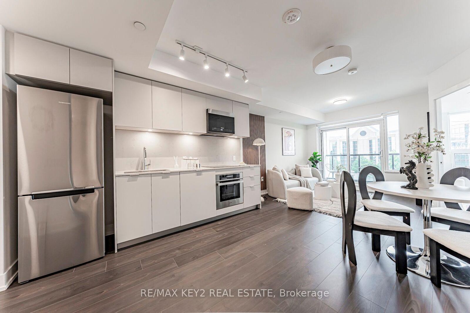 Property Photo:  9 Clegg Road 1016  ON L6G 0H3 