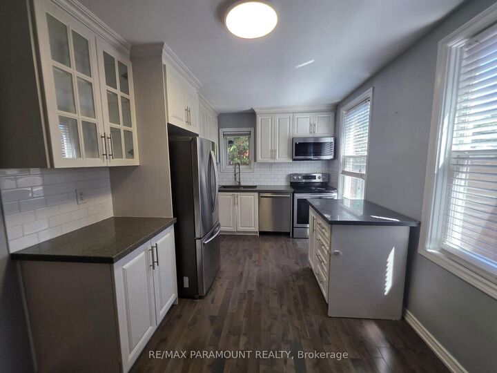 Property Photo: 291 Pacific Avenue Main ON M6P 2P8