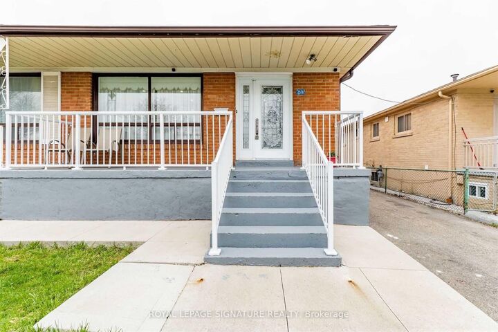 Property Photo:  7516 Wrenwood Crescent Main  ON L4T 2V7 