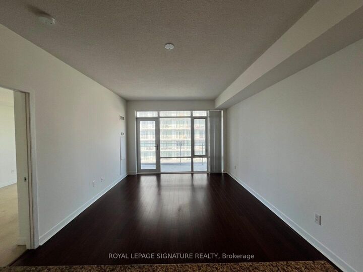 Property Photo:  365 Prince Of Wales Drive 2009  ON L5B 0G6 