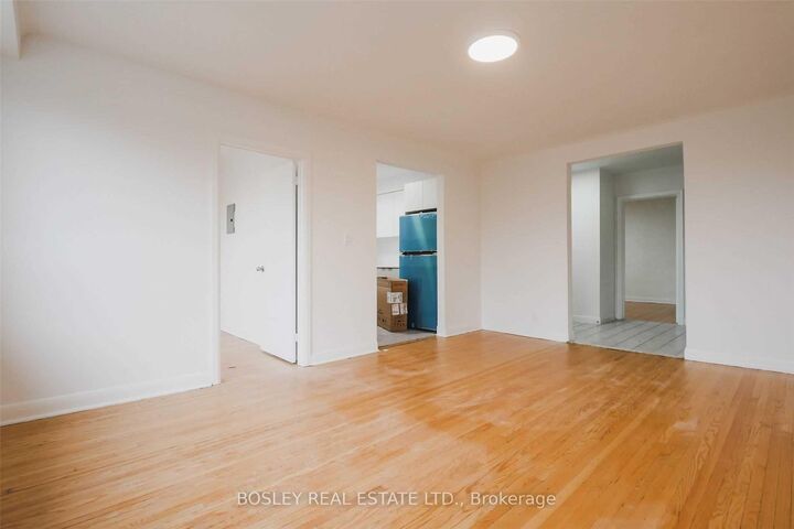 Property Photo:  11 Calvington Drive 4  ON M3M 2L7 