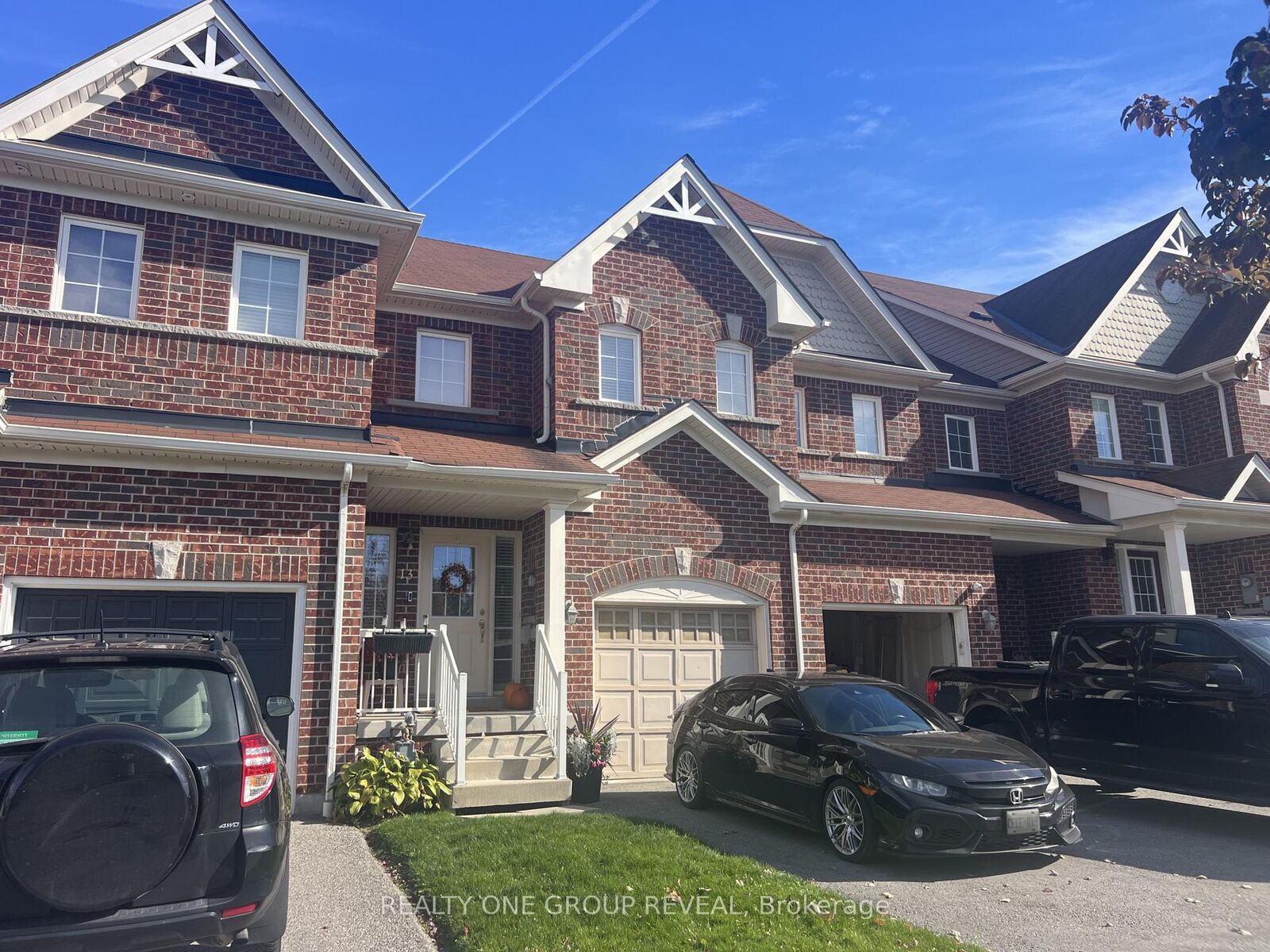 Property Photo:  13 Enderly Street  ON L1S 0C1 