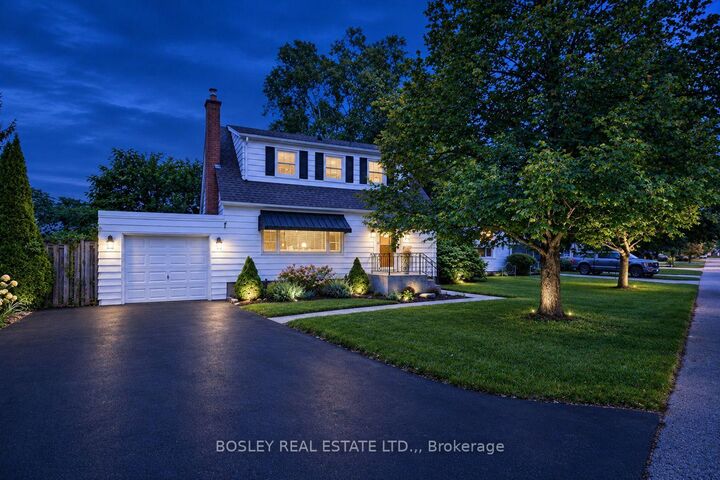 Property Photo: 17 Winston Road ON L2M 4R1