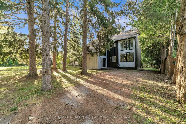 Property Photo: 90 Proctor Avenue ON L3T 1M7