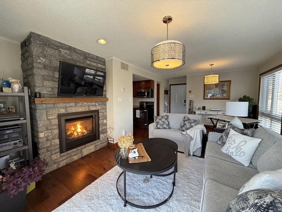 Property Photo:  34 Deerhurst Greens Road 301  ON P1H 1A9 