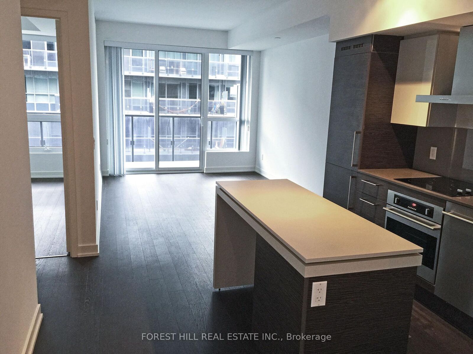 Property Photo:  1030 King Street W 1231  ON M6K 3N3 