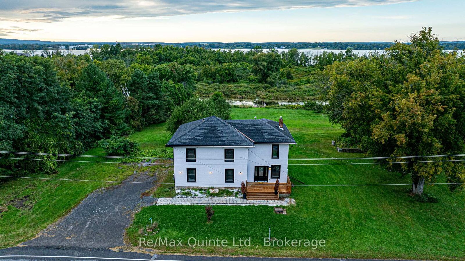 Property Photo:  2242 County Road 3 Road  ON K0K 1L0 
