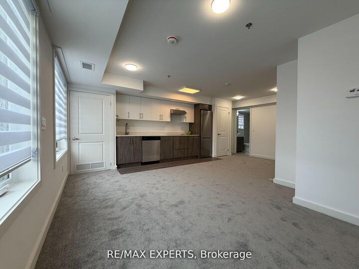 Property Photo:  45 Connaught Avenue 104  ON M4L 2V8 